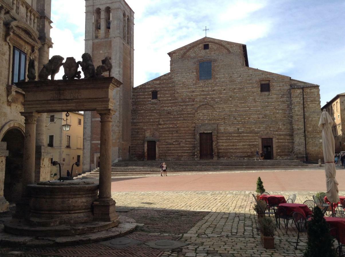 Luxury Apartment Piazza Grande Montepulciano Stazione Kültér fotó